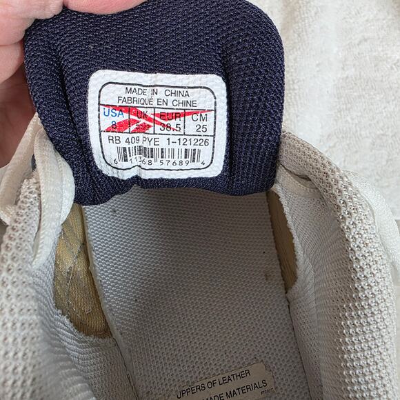 Reebok White Leather Women's 8 Athletic Shoes Blue Accents RB 409PYE Sneakers - Picture 9 of 10